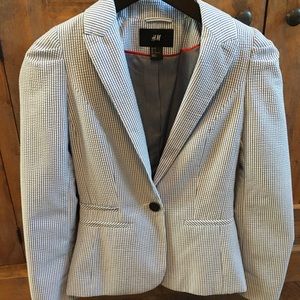 Size 2 Classic Blazer blue and white stripe